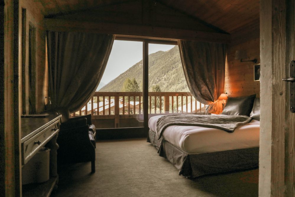 Les Grands Montets Hotel & Spa - Superior Room with Mont Blanc View