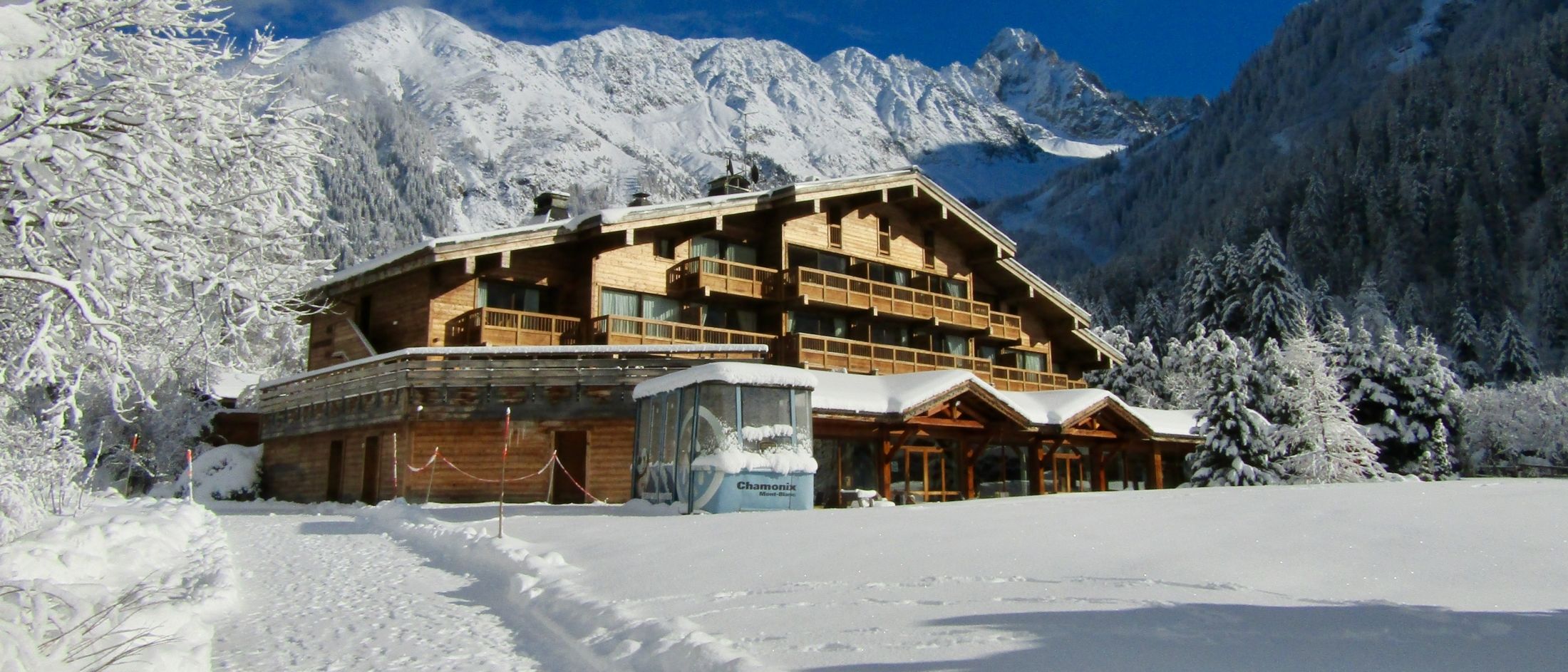 Les Grands Montets under the snow