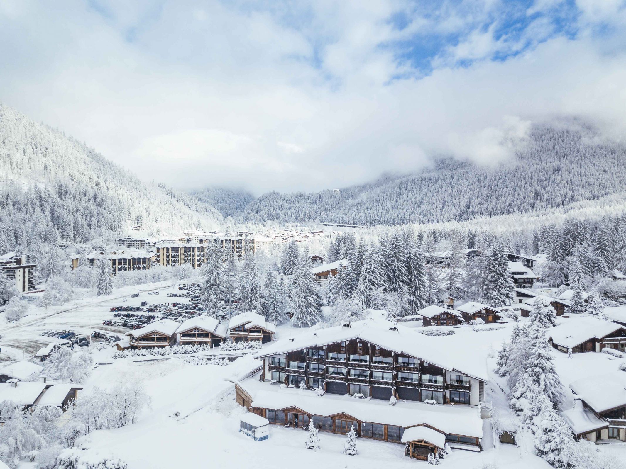 Les Grands Montets Hotel & Spa - Exterior