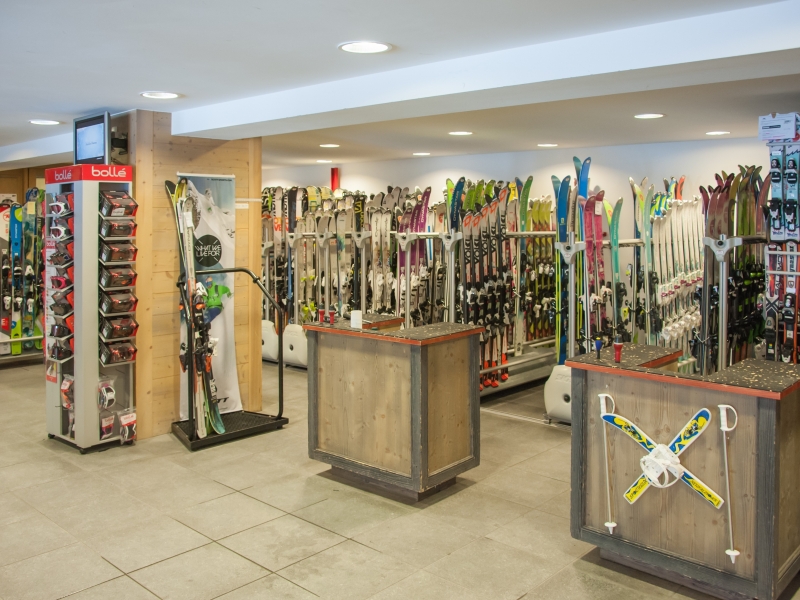 ski__Skimium_SANGLARD_SPORTS_AR_63293_Skimium_SANGLARD_SPORTS_ARGENTIERE-5